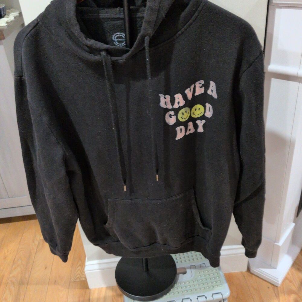 Social Culture 'Have a Good Day' Black Graphic Hoodie - Youth Size Medium